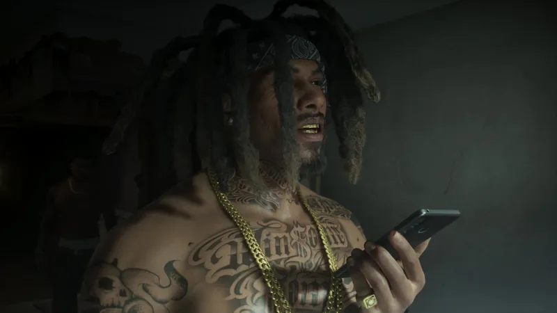 The dealer taking the call that brings the police, from the GTA 6 Extended Look
